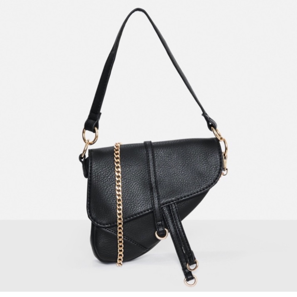 NWT ❤️ Missguided saddle shoulder bag